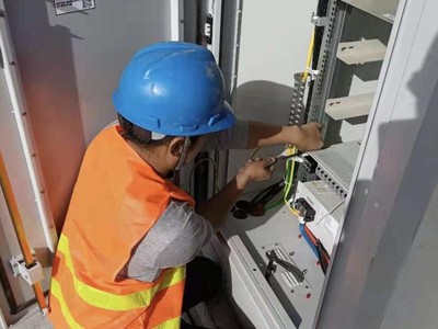 榆林移動順利開通全市首批5G 700M示范站，通信設(shè)備修理維護同步升級